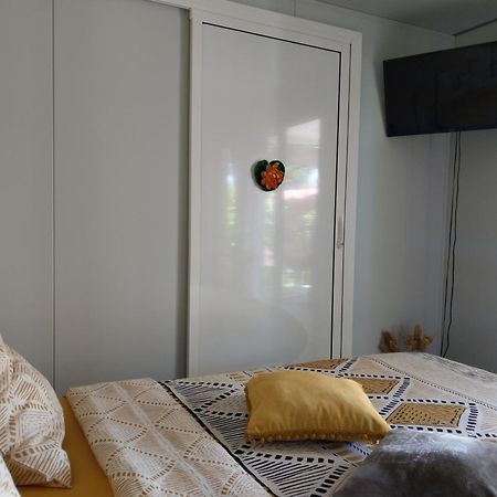S'Cale Tropikal - Gite Cosy Avec Piscine Privee Petit-Canal Kültér fotó
