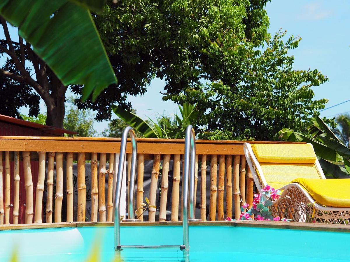 S'Cale Tropikal - Gite Cosy Avec Piscine Privee Petit-Canal Kültér fotó